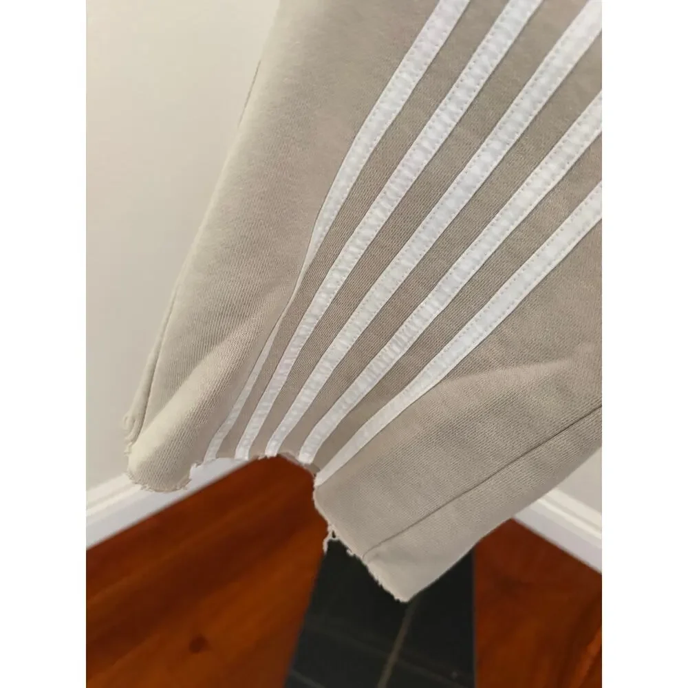 New men’s MNML 4 front stripe sweatpants washed earth